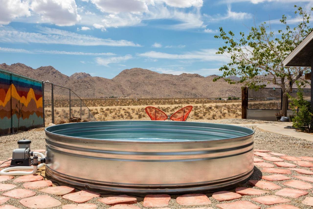 Sapphire Haven! Pool + Jacuzzi + Movie Theatre + 10 Min To Monument! Villa Joshua Tree Exterior photo